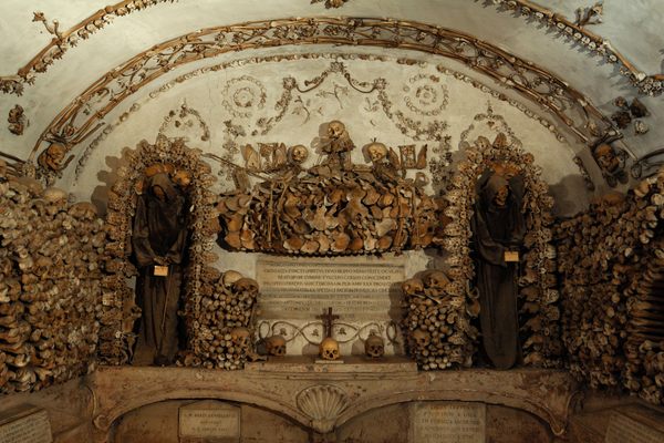 Crypt of the Three Skeletons.