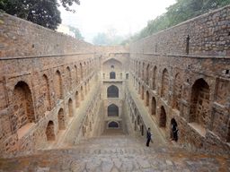 Agrasen ki Baoli