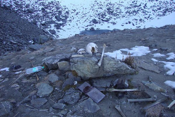 Human Skeletons in Skeleton Lake in Roopkund