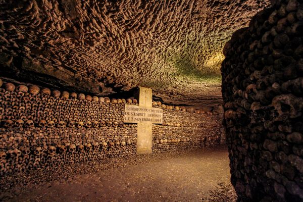 Catacombes des Paris Autumn 2018